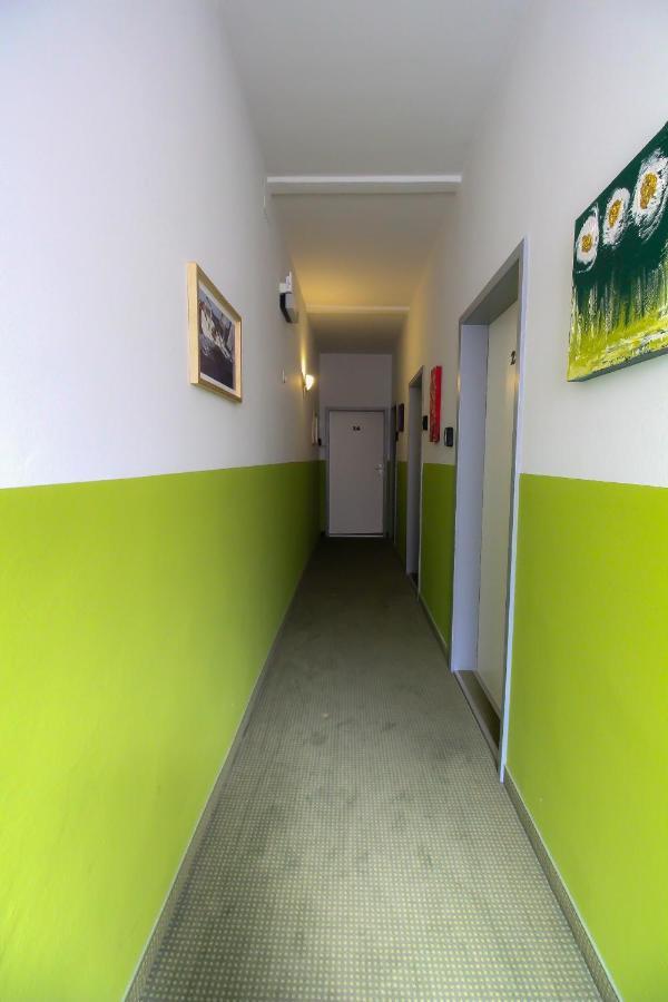 Deluxe Apartment 5P Bs Vienna Exterior photo